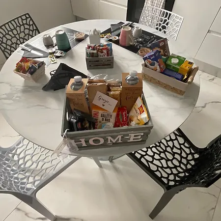 Kira La Mura San Carlo