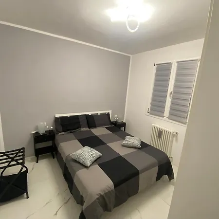 فندق مبيت وإفطار Kira *