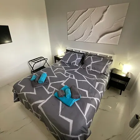 Panzió Kira *