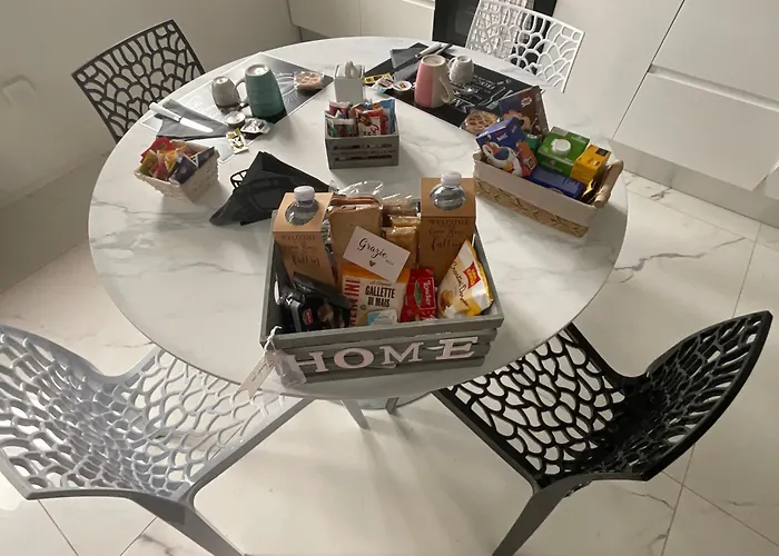 Kira La Mura San Carlo