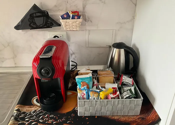 Kira La Mura San Carlo